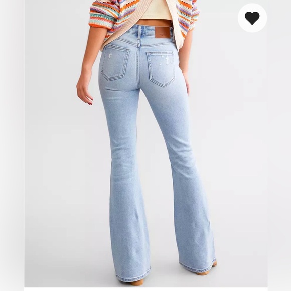 Hidden Happi High Rise Flare Jean - Picture 11 of 14